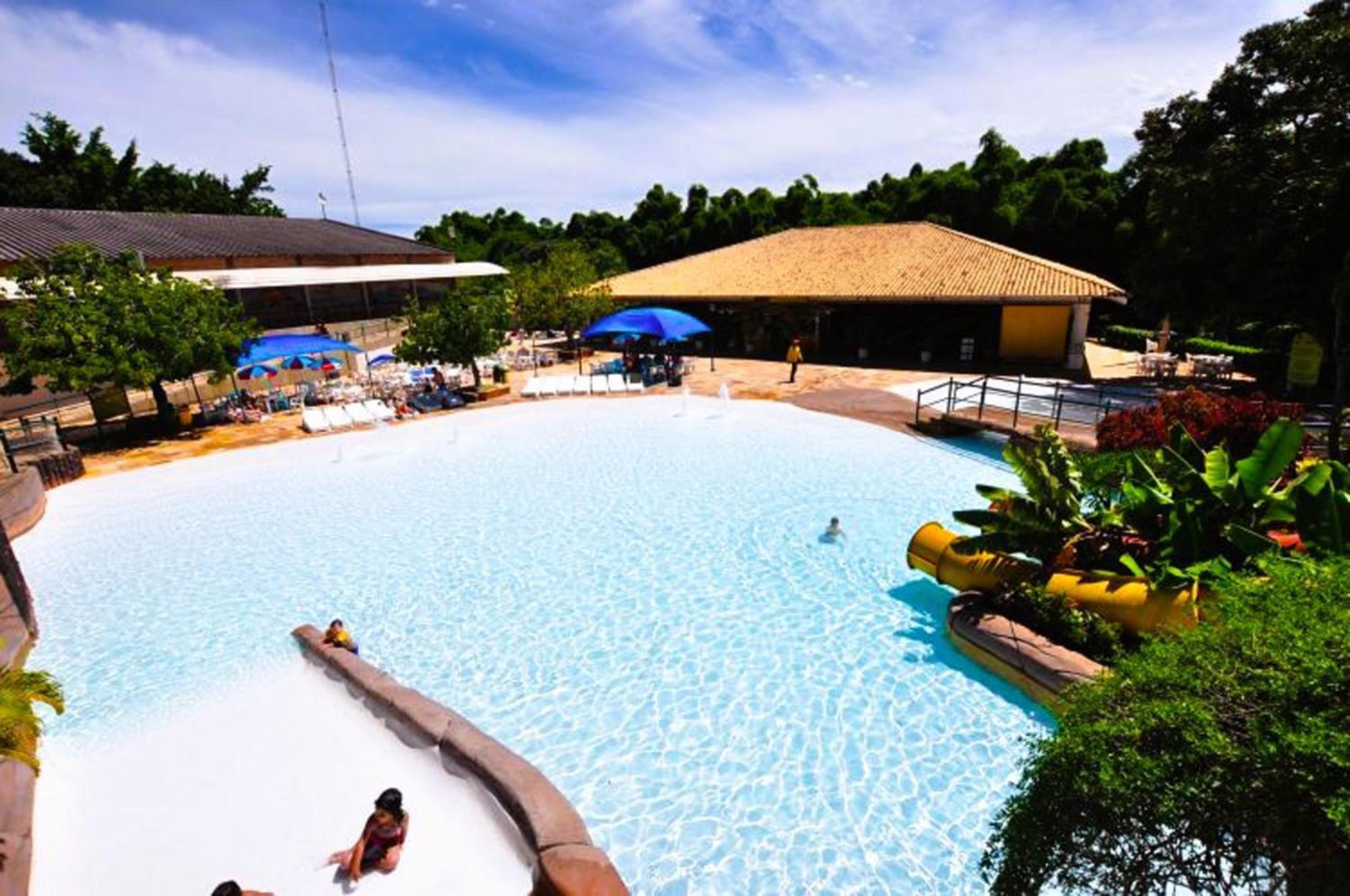 Lacqua Diroma Oficial - Diroma Acqua Park Incluido - Com Roupa De Cama E Banho Caldas Novas Exterior photo